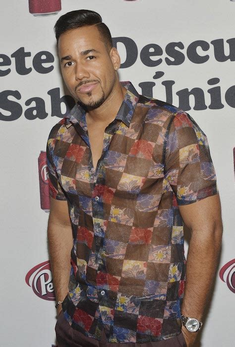 romeo santos height